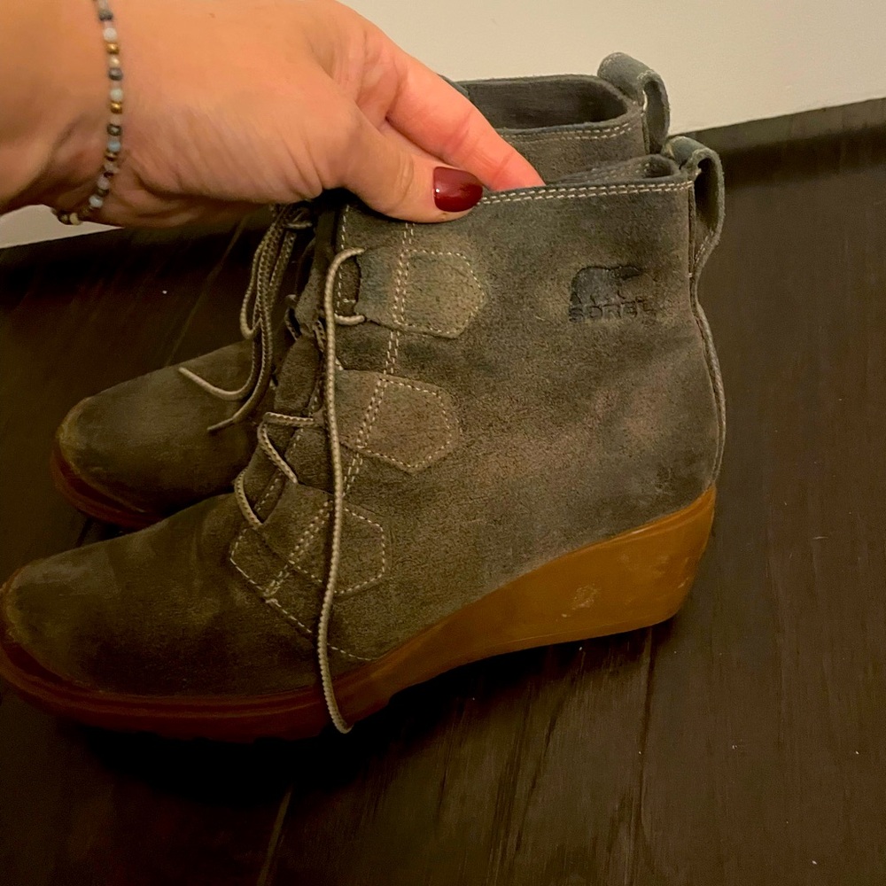 Sorel Olive Toronto Lace Up Boots